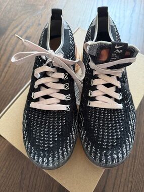Nike Black & Light Pink Knit Air Sneakers